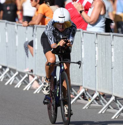 2026 IRONMAN 70.3 World Championship, Nice: Anna Büttner and other athletes competing in the 2026 VinFast IRONMAN 70.3 World Championship in Nice, France; Nice, Promenade des Anglais, Alpes-Maritimes, Provence-Alpes-Côte d Azur, France IKT_9659