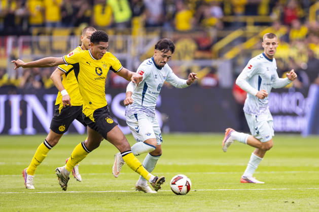 September 12, 2026, Soccer, Matchday 3 of the 1. Bundesliga, Borussia Dortmund vs. SC Paderborn: Jobe Bellingham (Borussia Dortmund), Laurin Ulrich (SC Paderborn 07), Dortmund, Signal Iduna Park, North Rhine-Westphalia, Germany, xRHR, PHOTO DEx Copyright: DennisxEwert RHR-FOTOx RHR-FOTO DE