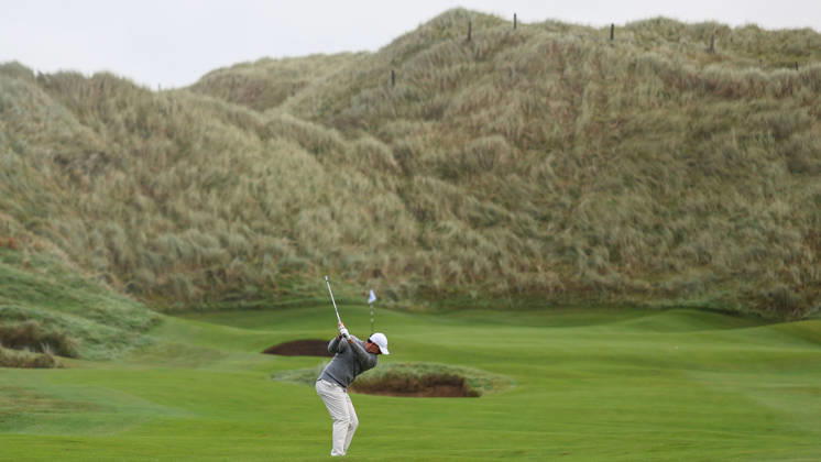 2026 Amgen Irish Open - Fourth Round, Trump International Golf Links, Doonbeg 13 9 2026 Rory McIlroy plays down the first fairway Rory McIlroy plays down the first fairway 13 9 2026  Copyright: xx BB2_9088