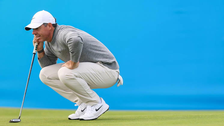 2026 Amgen Irish Open - Fourth Round, Trump International Golf Links, Doonbeg 13 9 2026 Rory McIlroy lines up his final putt on the eighteenth green Rory McIlroy lines up his final putt on the eighteenth green 13 9 2026  Copyright: xx BB3_9520