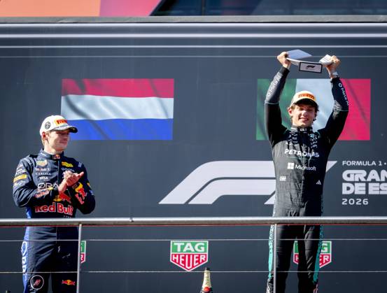 Motorsport, Formel 1, GP Spanien in Madrid, Antonelli siegt vor Verstappen und Norris