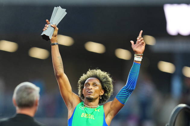 World Athletics Ultimate Championship in Budapest, Hungary Alison DOS SANTOS of Brazil wins the 400 Metres Hurdles Mens Final during the inaugural World Athletics Ultimate Championship at the Gyula Zsivotzky National Athletics Centre in Budapest, Hungary on September 13, 2026. BUDAPEST HUNGARY  Copyright: xMatrixxImagesx xNicxBothmax