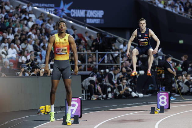 BUDAPEST, HUNGARY - SEPTEMBER 13, 2026: Karsten WARHOLM (NOR Norway 400 Meter Hurdles) jumps before the start of the 400m hurdles final during the World Athletics Ultimate Championship at Gyula Zsivotzky National Athletics Centre on September 13, 2026 in Budapest, Hungary. Hungary Copyright: xAxelxKohringx