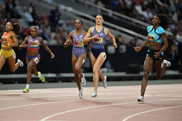 World Athletics Ultimate Championship - Budapest: Day Three BUDAPEST, HUNGARY - SEPTEMBER 13: Amy Hunt (6) of Great Britain competes in the women s 200m semi-final during the World Athletics Ultimate Championship at the National Athletics Centre in Budapest, Hungary on September 13, 2026. Mustafa Yalcin Anadolu Budapest Hungary. Editorial use only. Please get in touch for any other usage.  Copyright: x2026xAnadoluxMustafaxYalcinx
