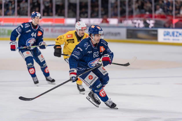 September 15, 2026, Zurich, Swiss Life Arena, National League: ZSC Lions vs. SC Bern, 62 Denis Malgin, ZSC Zurich, Swiss Life Arena, Zurich, Switzerland Copyright: xJustPictures.ch StefanxEmchx jp-de-StEm-DSC0165420260915