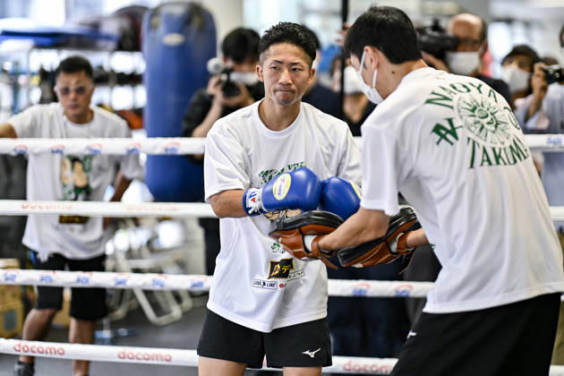 Boxing, Takuma Inoue – public training session in Yokohama