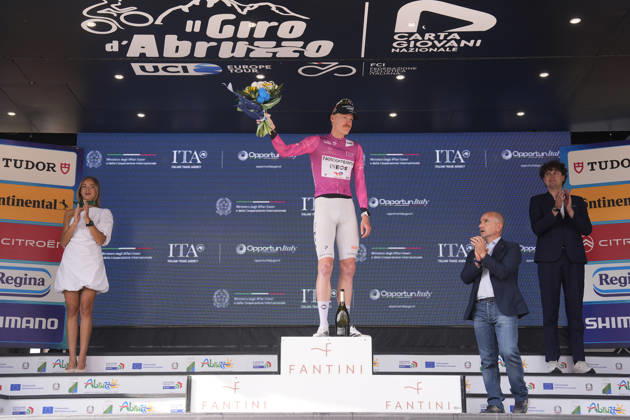 France s Dorian Godon of Netcompany Ineos cyclamen jersey during the Giro d™Abruzzo, stage 3 from Oricola - Piana del Cavaliere to San Benedetto dei Marsi (159 km) - Abruzzo, Italy - Thursday, September 17, 2026. - cycling.  Copyright: xFabioxFerrari LaPressex
