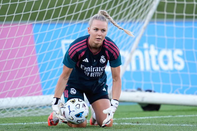 September 19, 2026, Valdebebas, Madrid, Spain: Merle Frohms of Real Madrid CF warms up during the Spanish Women League, Liga F, football match between Real Madrid and Valencia CF at Alfredo Di Stefano stadium on September 19, 2026, in Valdebebas, Madrid, Spain. Real Madrid V Valencia CF - Liga F - ZUMAa181 20260919_zaa_a181_295 Copyright: xDennisxAgyemanx