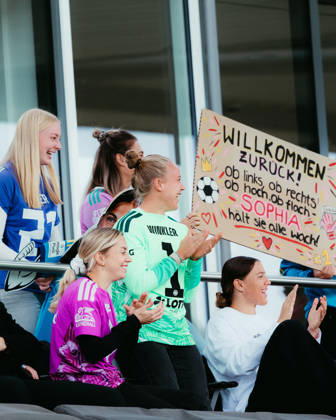 September 20, 2026, xhfmx, Women s Bundesliga 2, Eintracht Frankfurt II vs. Hertha BSC: Eintracht Frankfurt players celebrate Sophia Winkler s debut; Eintracht Frankfurt U20 Frankfurt