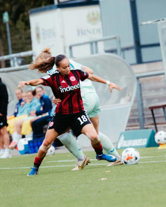 September 20, 2026, xhfmx, Women s Bundesliga 2, Eintracht Frankfurt II vs. Hertha BSC, Ela Demirbas of Eintracht Frankfurt U20 dribbling past opponents in Frankfurt