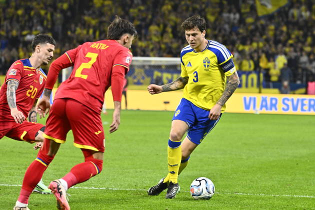 STOCKHOLM, SWEDEN 20260925 Sweden s Victor Nilsson Lindelöf during Friday s Nations League soccer match between Sweden and Romania at Strawberry Arena, STOCKHOLM, SWEDEN x10090x  Copyright: xClaudioxBresciani TTx NATIONS LEAGUE SVERIGE-RUMÄNIEN