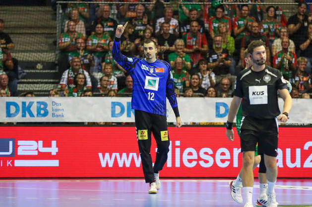 September 26, 2026, xgox, Handball: Opel HBL SC Magdeburg vs. SG BBM Bietigheim emspor; from left: Matej Mandic (Magdeburg), 12 celebrating a saved shot; blocked, saved; Magdeburg goalkeeper