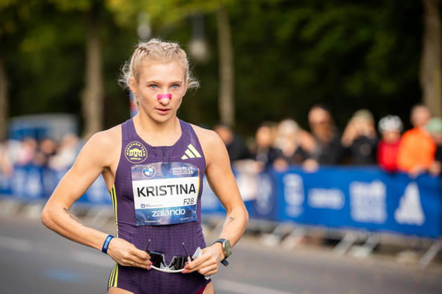 BERLIN, GERMANY - SEPTEMBER 27, 2026: Kristina Hendel (GER, Marathon Team Berlin) before the 52. BMW Berlin Marathon at Berlin on September 27, 2026 in Berlin, Germany. Copyright: xBEAUTIFULxSPORTS Kuehnx