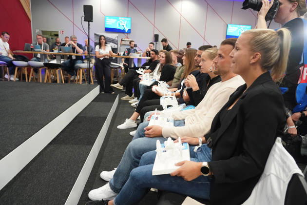 Award Ceremony for the Torjägerkanone für Alle (Top Scorer Award for Everyone) presented by Kicker and the DFB, featuring Alexandra Popp and Philipp Lahm; Munich, October 1, 2026; Germany vs. Serbia, UEFA Nations League, Matchday 3, Allianz Arena
