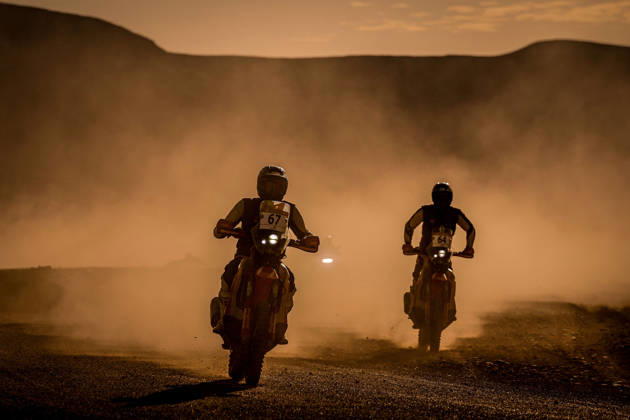 W2RC - RALLYE DU MAROC 2026 64 AMARAL Salvador (por), Wingmotor Honda, Honda 450 Rally Factory Replica, FIM W2RC, Rally 2, action, 67 AMARAL Goncalo (por), Wingmotor Honda, Honda 450 Rally Factory Replica, FIM W2RC, Rally 2, action during the Stage 5 of the Rallye du Maroc 2026, 4th round of the 2026 WR2C Championship from October 3, 2026 around Zagora, Morocco - AgadirMorocco Copyright: xPauloxMariax
