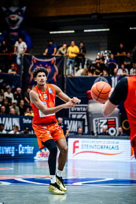 BB 1BL Men s Syntainics MBC vs. Ratiopharm Ulm, Meissa Faye, Ratiopharm Ulm, during the 2026–2027 season in the 1 EasyCredit Bundesliga, on Matchday 4 between Syntainics MBC and Ratiopharm Ulm at the Stadthalle Weissenfels on October 3, 2026, in Weissenfels, Saxony-Anhalt, Germany