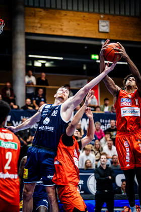 BB 1BL Men s Syntainics MBC vs. Ratiopharm Ulm, featuring Borisa Simanic of Syntainics MBC, during the 2026–2027 season in the 1 EasyCredit Bundesliga on Matchday 4 between Syntainics MBC and Ratiopharm Ulm at the Stadthalle Weissenfels on October 3 October 2026 in Weissenfels, Saxony-Anhalt, Germany