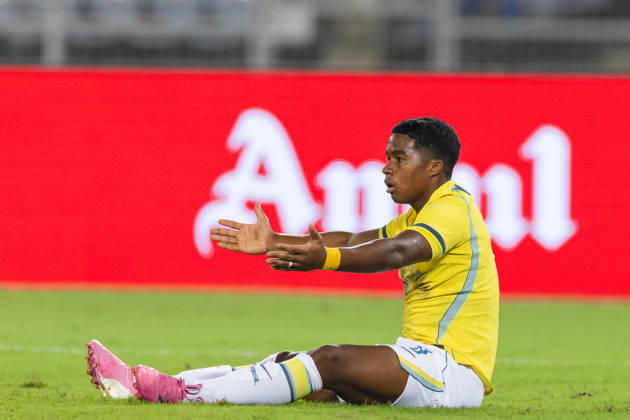 KOLKATA, INDIA - OCTOBER 3: Endrick Felipe Moreira de Sousa of Brazil reacts during friendly match between India and Brazil at the Vivekananda Yuba Bharati Krirangan (VYBK) Stadium in Kolkata, India on 3rd October, 2026 Copyright: xUnnatixNaidux Sportspressphoto_SPR245182