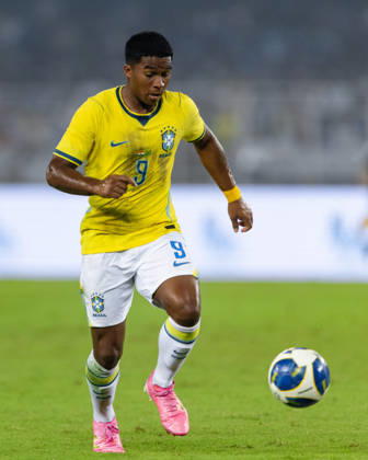 KOLKATA, INDIA - OCTOBER 3: Endrick Felipe Moreira de Sousa of Brazil controls the ball during friendly match between India and Brazil at the Vivekananda Yuba Bharati Krirangan (VYBK) Stadium in Kolkata, India on 3rd October, 2026 Copyright: xUnnatixNaidux Sportspressphoto_SPR245217