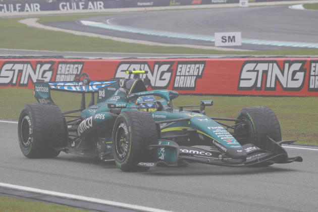 Formula 1 Gulf Air Bahrain Grand Prix in Malaysia 2026 Fernando Alonso (ESP), Aston Martin Aramco Formula One Team , AMR26, Car 14 during Formula 1 Gulf Air Bahrain Grand Prix in Malaysia 2026 on October 4., 2026 in Sepang International Circuit, Sepang, Malaysia Zsombor Toth Sepang Sepang International Circuit Selangor Malaysia Copyright: xZsomborxTothx