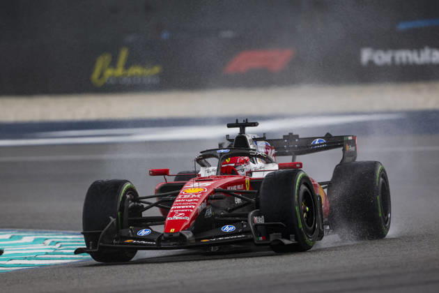 F1 - BAHRAIN GRAND PRIX IN MALAYSIA 2026 16 LECLERC Charles (mco), Scuderia Ferrari SF-26, action during the 2026 Formula 1 Bahrain Grand Prix in Malaysia, 16th round of the 2026 Formula One World Championship, WM, Weltmeisterschaft from October 2 to 4, 2026 on the Sepang International Circuit, in Sepang, Malaysia - SepangMalaysia  Copyright: xANTONINxVINCENTx