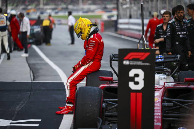 F1 - BAHRAIN GRAND PRIX IN MALAYSIA 2026 HAMILTON Lewis (gbr), Scuderia Ferrari SF-26, portrait during the 2026 Formula 1 Bahrain Grand Prix in Malaysia, 16th round of the 2026 Formula One World Championship, WM, Weltmeisterschaft from October 2 to 4, 2026 on the Sepang International Circuit, in Sepang, Malaysia - SepangMalaysia  Copyright: xALBERTOxVIMERCATIx
