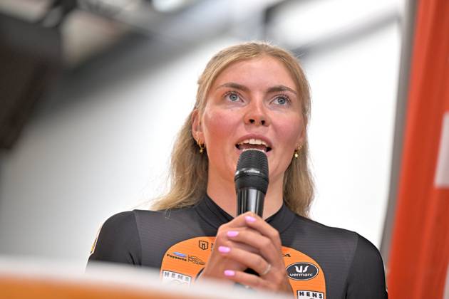 Cycling and Coffee - Lotto Intermarche - Charles Liegeois THIMISTER, BELGIUM - OCTOBER 04 : Vervloet Sterre (NED) of Lotto Intermarche Ladies during the Cycling and Coffee - Lotto Intermarche - Charles Liegeois Fan Day on October 4, 2026 in Thimister, Belgium, 04 10 2026 ( Thimister Belgium Copyright: xSesx