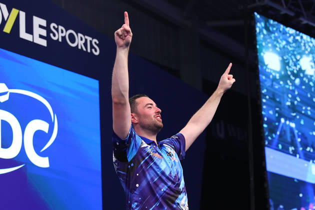 2026 BOYLE Sports World Grand Prix England s Luke Humphries celebrates winning the 2026 Boyle Sports World Grand Prix Final after the 2026 Boyle Sports World Grand Prix Final at Mattioli Arena, Leicester, United Kingdom on 4 October 2026 Credit: Ryan Crockett Every Second Media Editorial use only. All images are copyright Every Second Media Limited. No images may be reproduced without prior permission. Copyright: xIMAGO EveryxSecondxMediax ESM-2198-0051 RyanxCrockettx xEveryxSecondxMediax