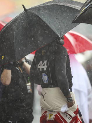F1 - BAHRAIN GRAND PRIX IN MALAYSIA 2026 HAMILTON Lewis (gbr), Scuderia Ferrari SF-26, portrait rain, pluie, during the 2026 Formula 1 Bahrain Grand Prix in Malaysia, 16th round of the 2026 Formula One World Championship, WM, Weltmeisterschaft from October 2 to 4, 2026 on the Sepang International Circuit, in Sepang, Malaysia - SepangMalaysia  Copyright: xXavixBonillax