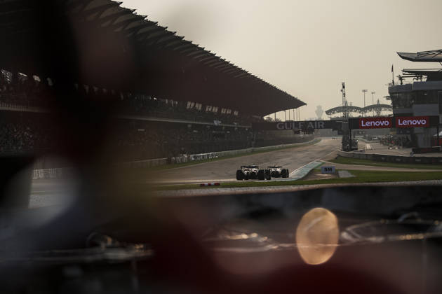 F1 - BAHRAIN GRAND PRIX IN MALAYSIA 2026 44 HAMILTON Lewis (gbr), Scuderia Ferrari SF-26, action 06 HADJAR Isack (fra), Red Bull Racing Ford RB22, action atmosphere granstands during the 2026 Formula 1 Bahrain Grand Prix in Malaysia, 16th round of the 2026 Formula One World Championship, WM, Weltmeisterschaft from October 2 to 4, 2026 on the Sepang International Circuit, in Sepang, Malaysia - SepangMalaysia  Copyright: xXavixBonillax