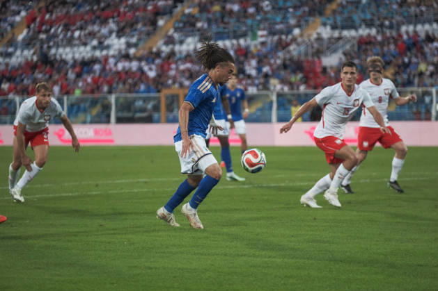 IPA89339830 - Koleosho ( 11 Italy) during the 2027 European Under-21 Championship Qualifying Round—Italy vs. Poland, UEFA European Football Championship in Pescara, Italy, October 5, 2026  Copyright: xRoccoxPedone IPAxSportx xx IPA89339830