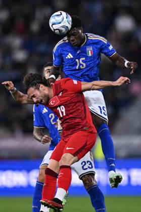 Mg Bologna 05 10 2026 - Nations League Italia-Turchia foto Matteo Gribaudi Image nella foto: Issa Doumbia-Yunus Akgun 