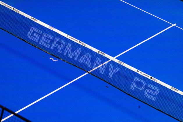 DÜSSELDORF, GERMANY - 6 OCTOBER 2026: Image shows a feature of net with GERMANY P2 during CUPRA Germany Premier Padel P2 2026 Day 3 at CASTELLO Düsseldorf on 6 10 2026 in Düsseldorf, Germany. Germany Copyright: xFröhlichxPascalx