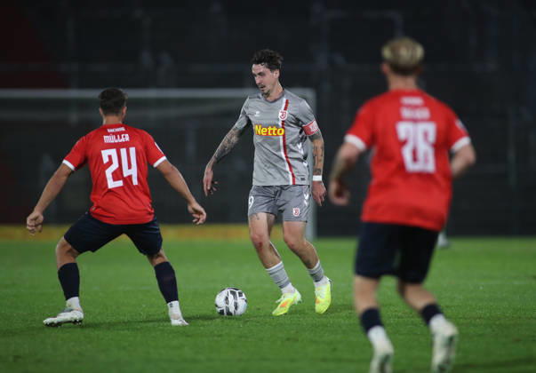 Soccer, Men s, Toto Cup, Quarterfinals, 2026–2027 Season, SpVgg Unterhaching vs. SSV Jahn Regensburg, Sportpark Unterhaching, Adrian Fein of SSV Jahn Regensburg with the ball