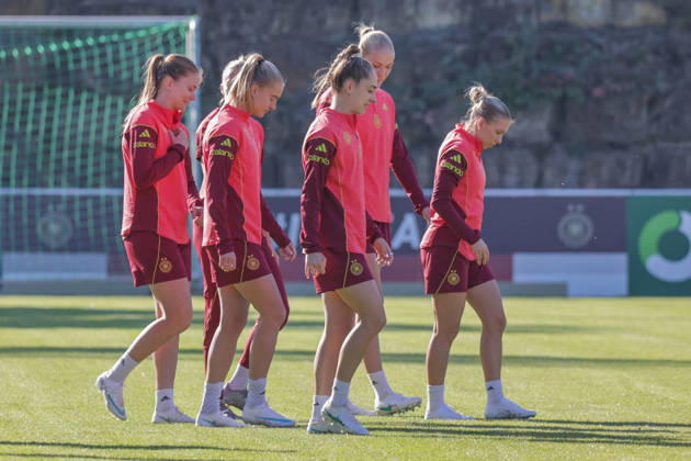 October 7, 2026, xgrfx, DFB Soccer Media Events, German Women s National Team Practice (from left): Sjoeke Nüsken, Janina Minge, Sophia Kleinherne, Camilla Küver, Elisa Senß; German Women s National Team, Eppelheim