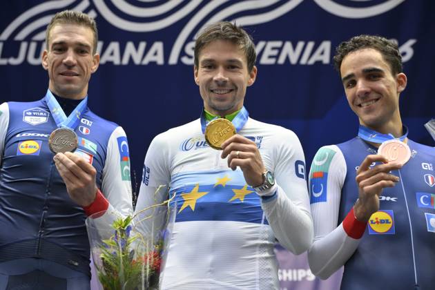 Radsport, UEC Straßen-EM in Ljubljana, Männer, Elite, Einzelzeitfahren, Europameister Primoz Roglic