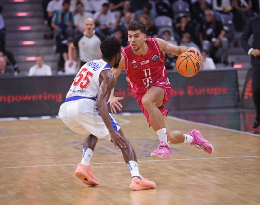 Aleksa Kovacevic, Telekom Baskets Bonn vs. FC Porto, Basketball Champions League (BCL), Photo by Jörn Wolter