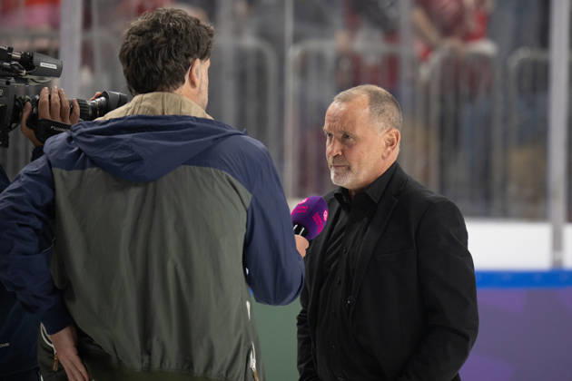 CHL Kölner Haie vs. Herning Blue Fox, Cologne, October 7, 2026 Thomas Berglund, Head Coach of the Kölner Haie, CHL Kölner Haie vs. Herning Blue Fox on October 7, 2026, at the LanxessArena in Cologne, Germany Copyright: xBEAUTIFULxSPORTS AndreasxDickx