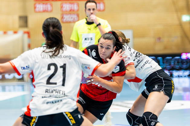 October 7, 2026, GER, Handball, Women, 2026–2027 Season, Alsco 1st Division, Matchday 5, Thüringer HC vs. HSG Blomberg Lippe: Jana Leonie Scheib (Thüringer HC, 20), Nieke Kuehne (HSG Blomberg Lippe), Nuria Bucher (HSG Blomberg Lippe), 99947 Bad Langensalza, Salza, Halle, Sporthalle Mehrz, Thuringia, Germany