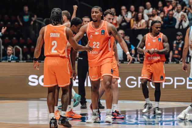 Game Day 2 of the Basketball Eurocup: Niners Chemnitz vs. Klaipedos Neptunas, October 7, 2026, starting at 7:00 p.m., Chemnitz, Chemnitz Arena. In Photo 02: Stefan Smith, 22 Nighaeal Ceaser, Matchday 2 of the Basketball Eurocup: Niners Chemnitz vs. Klaipedos Neptunas, Chemnitz, Saxony, Germany Copyright: xEHLxMedia MichelxKöhlerx 20262709-Niners-Chemnitz-Klaipeda-Neptunas-094
