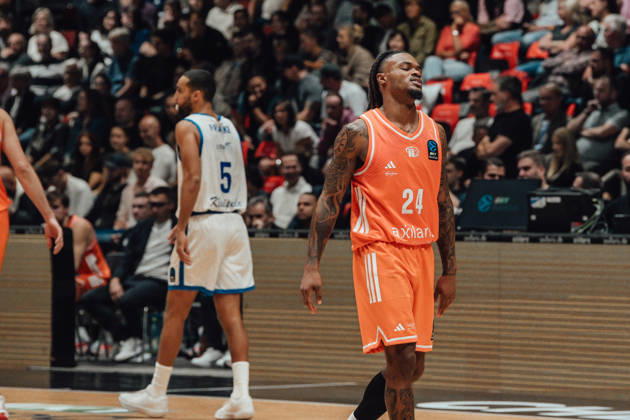 Game Day 2 of the Basketball Eurocup: Niners Chemnitz vs. Klaipedos Neptunas, October 7, 2026, starting at 7:00 p.m., Chemnitz, Chemnitz Arena. Pictured: No. 24 Cobe Williams. Game Day 2 of the Basketball Eurocup: Niners Chemnitz vs. Klaipedos Neptunas. Chemnitz, Saxony, Germany Copyright: xEHLxMedia MichelxKöhlerx 20262709-Niners-Chemnitz-Klaipeda-Neptunas-089
