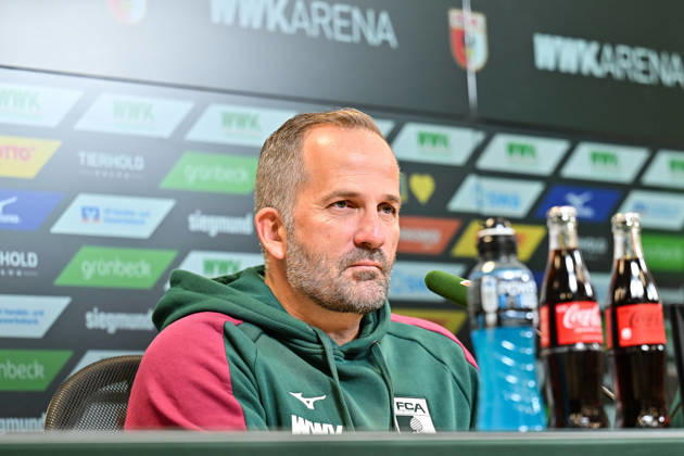 FC Augsburg Press Conference, October 8, 2026, AUGSBURG, GERMANY. Pictured: Manuel BAUM, FC Augsburg coach, at the press conference ahead of the Bundesliga match against FC Bayern. Copyright: xBEAUTIFULxSPORTS Goldbergx