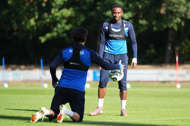 German Soccer, Training Session, 3rd Division, 2026–2027 Season, NVB Campus B, Hänsch Arena Field, SV Meppen, Thursday, October 8, 2026, morning training session with Nikell Touglo of SV Meppen, 20, standing in front of Ersin Zehir of SV Meppen, who is kneeling on the ground, 6 Copyright: xLennxLübbersx
