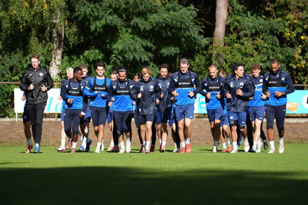 German Soccer, Training Session, 3rd Division, 2026–2027 Season, NVB Campus B, Hänsch Arena Field, SV Meppen, Thursday, October 8, 2026, Morning Training: The SV Meppen Team Warming Up Copyright: xLennxLübbersx