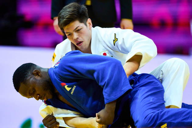 (Top-Bottom) Sanshiro Murao (JPN), Ngayap Hambou Maxime-Gael (FRA), OCTOBER 8, 2026 -Judo : World Judo Championships BAKU2026 Mens -90kgSemi-final match at National Gymnastics Arena in Baku, Azerbaijan.  aflo_354298658 KenxAsakurax