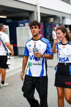 F1 - SINGAPORE GRAND PRIX 2026 LINDBLAD Arvid (gbr), Visa Cash App RB F1 Team VCARB03, portrait during the 2026 Formula 1 Singapore Grand Prix, 17th round of the 2026 Formula One World Championship, WM, Weltmeisterschaft from October 9 to 11, 2026 on the Marina Bay Street Circuit, in Singapore, Singapore - SingaporeSingapore  Copyright: xFLORENTxGOODENx