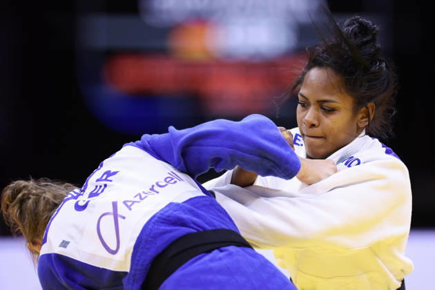 AZERBAIJAN, BAKU - OCTOBER 8, 2026: Nauana Silva of Brazil (R) and Giovanna Scoccimarro of Germany compete in their -70 kg bout as part of the 2026 World Judo Championships at the National Gymnastics Arena 2026 World Judo Championships In Baku - ZUMAt113 20261008_zaa_t113_449 Copyright: xMikhailxSinitsynx