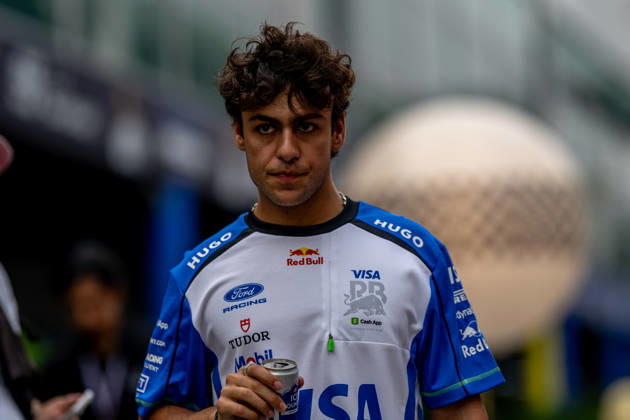 MARINA BAY, SINGAPORE: Arvid Lindblad, racing for the Racing Bulls team during the 2026 Formula 1 Singapore Grand Prix at the Marina Bay Street Circuit in Marina Bay, Singapore