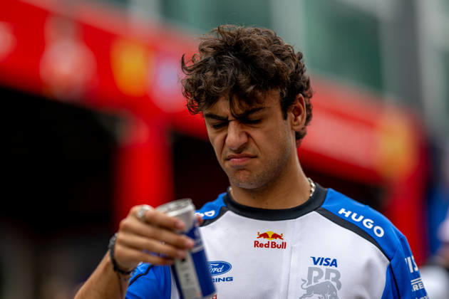 MARINA BAY, SINGAPORE: Arvid Lindblad, racing for the Racing Bulls team during the 2026 Formula 1 Singapore Grand Prix at the Marina Bay Street Circuit in Marina Bay, Singapore