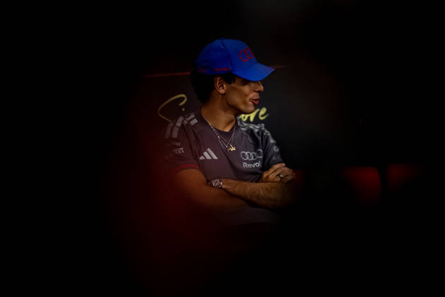 MARINA BAY, SINGAPORE: Gabriel Bortoleto, racing for the Audi Revolut F1 Team team during the 2026 Formula 1 Singapore Grand Prix at the Marina Bay Street Circuit in Marina Bay, Singapore